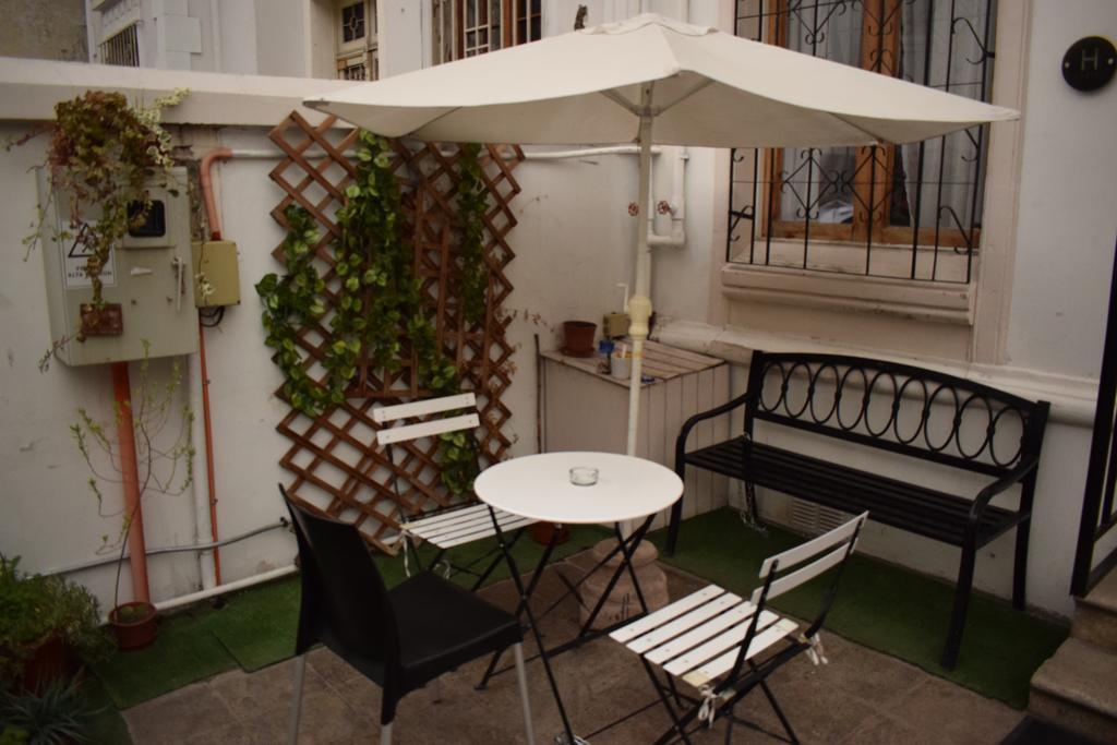 Casa Roble Hostal Boutique ซานติอาโก ภายนอก รูปภาพ