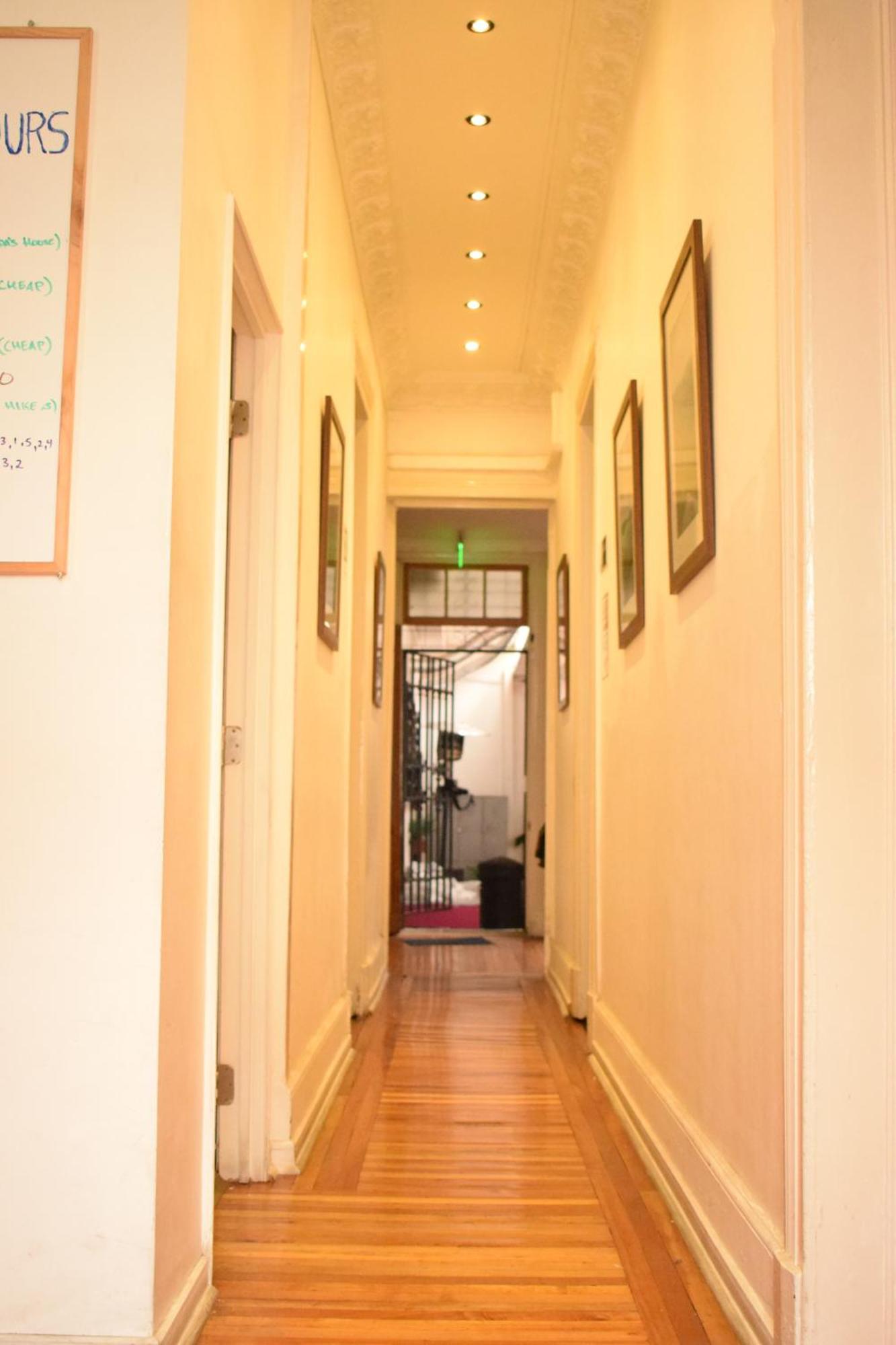 Casa Roble Hostal Boutique ซานติอาโก ภายนอก รูปภาพ