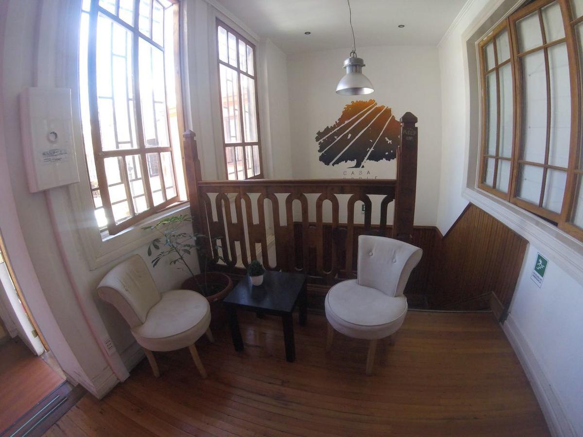 Casa Roble Hostal Boutique ซานติอาโก ภายนอก รูปภาพ